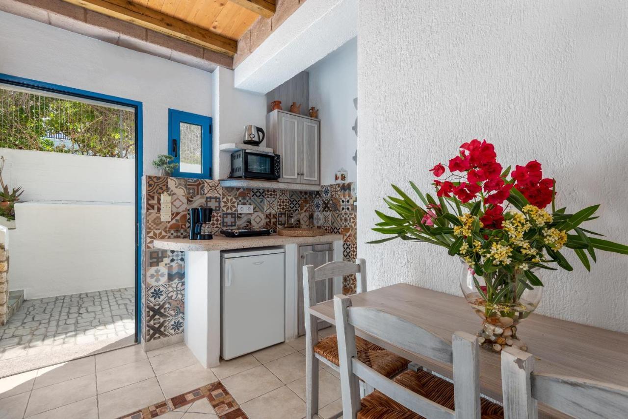 Agnanti Beach Apartments Archangelos  Eksteriør billede