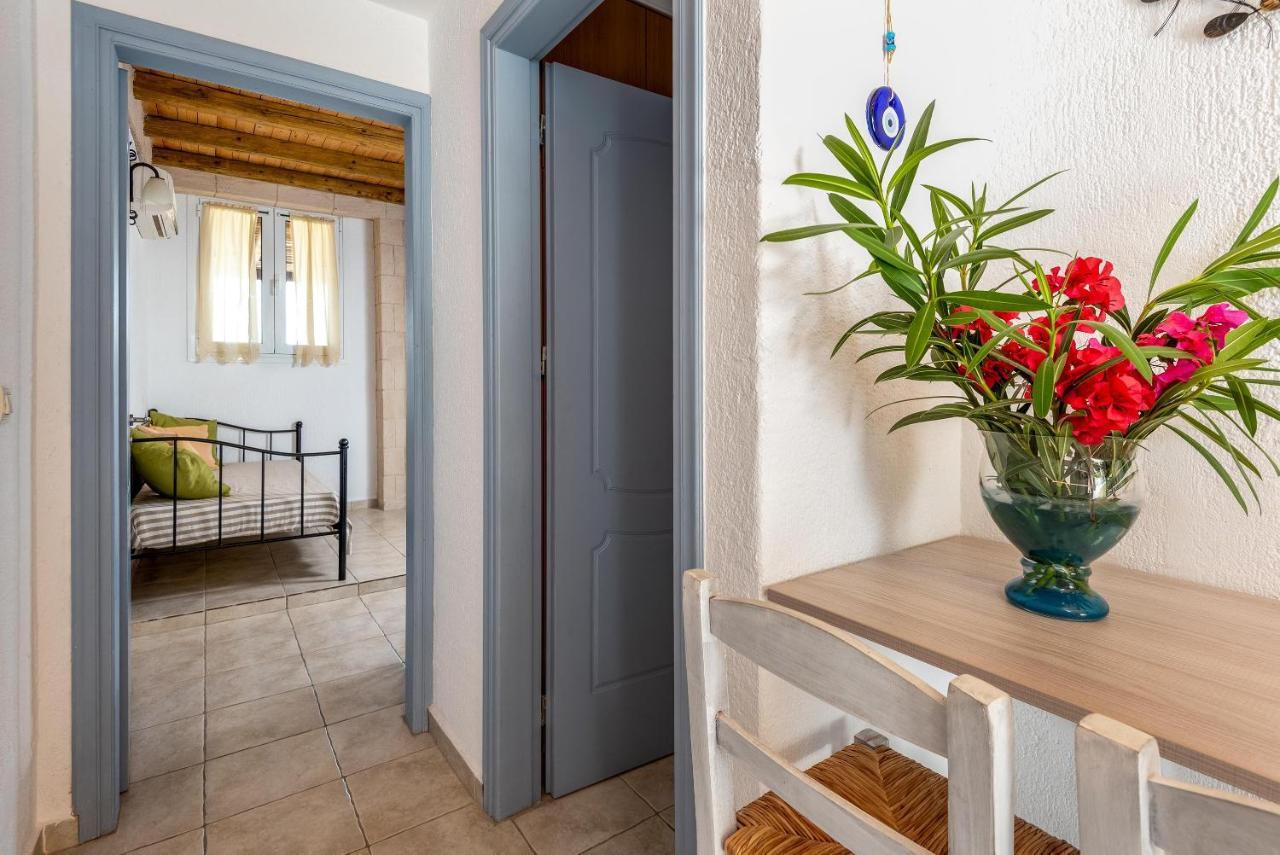 Agnanti Beach Apartments Archangelos  Eksteriør billede